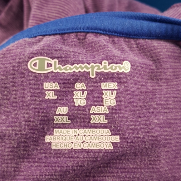 CHAMPION Long-sleep Athletic Soft Purple Top (XL) - Picture 10 of 10